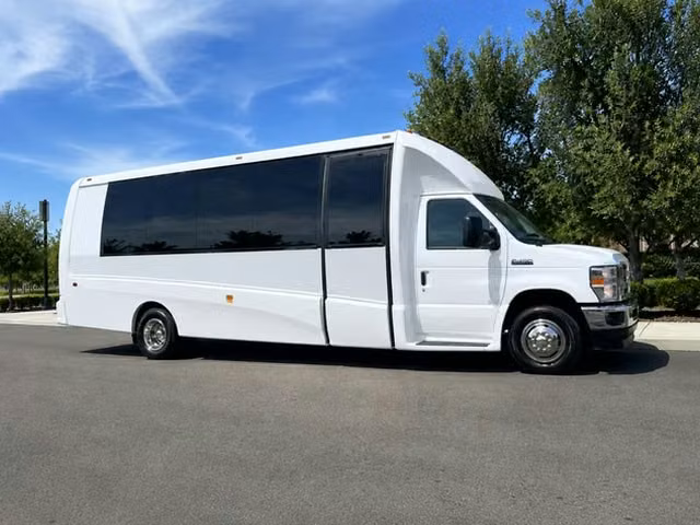 south bend charter bus rentals